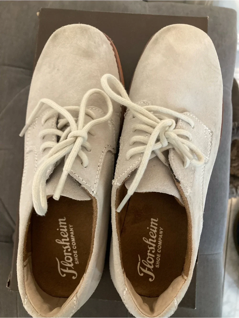 Florsheim Kids Suede Dress Shoes in Light Gray with Tan Sole